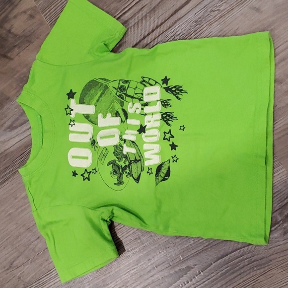 Children's Place/Genuine Kids Out of this World Matching T-Shirt w/ Plaid Shorts - Picture 2 of 10